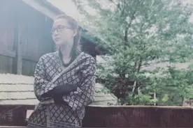 阿朵下了节目就回山里？曾性感到让杂志脱销，如今却甘愿归隐山林图片