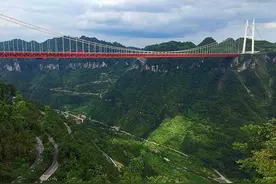 被称为空中奇迹的大桥，就在湖南湘西，走上桥美景尽收眼底图片