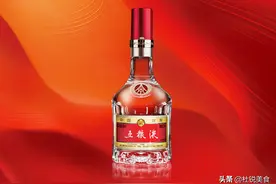 五粮液系列酒那么多，核心产品只有3种，后2种超过普通五粮液图片