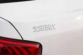 卖“白菜价”的合资！现代瑞纳跌至4.6万，难道不比捷达香？图片