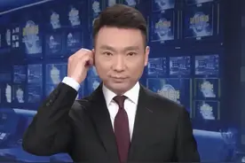 康辉刘雅洁22年爱情，无儿无女，二人世界里深藏着对亡母的愧疚图片