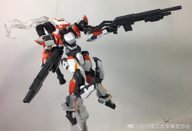 宅客模玩原创测评：青岛社 1/48 烈焰魔剑 测评（素组+展示部分）