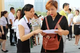 幼儿园调查家庭背景，不料家长个个是反套路高手，偏不让你得逞图片