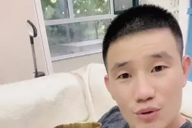 嘎子哥被曝卖假酒后沦为网红！豪宅内景罕见曝光，客厅大到能骑车图片