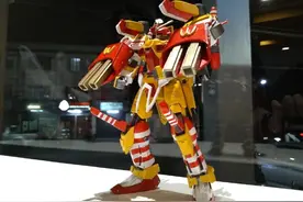 麦当劳联名HGUC 1/144 MSA-0011 S高达图片