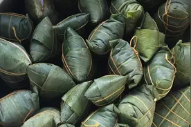 非常详细的鲜肉四角粽子包法，粽香扑鼻，软糯鲜香，不腻口图片