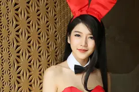 泰国高颜值女神 简约的服装搭配出高级感 360度的完美图片