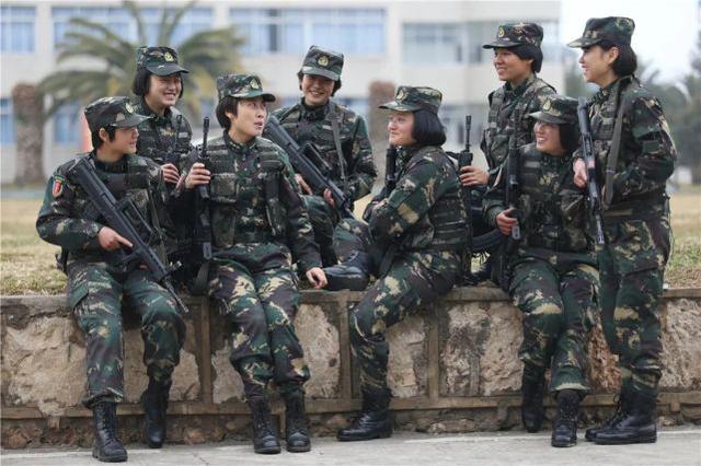 “三八”妇女节特辑｜这些就是特战女兵的训练日常