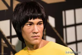 他是百年拳王，却对李小龙明褒暗贬，那么他真的能打败李小龙吗？图片