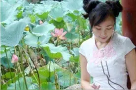 女儿给70岁父亲当裸模，“山鬼”作品惹争议，自称开创了一派先河图片