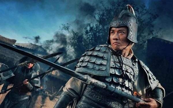 宝宝胳膊上出现一窝鸡皮疙瘩