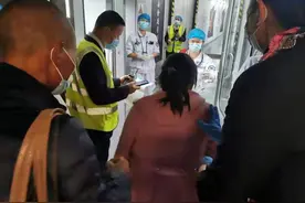 乘客三根手指断裂6小时内必须手术，东航航班提前半小时抵达图片