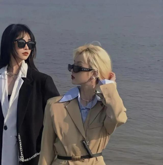 小众又好看的闺蜜头像:又皮又可爱的文案