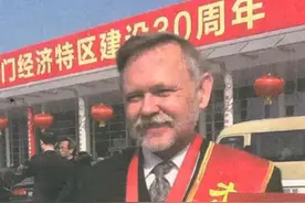曾是美国空军，却4次申请中国绿卡的潘维廉，为何非要留在中国？图片