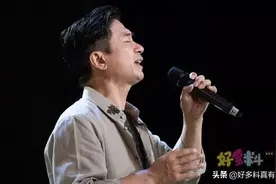 黄舒骏和他老婆怎么认识的 他的老婆比他小多少岁图片