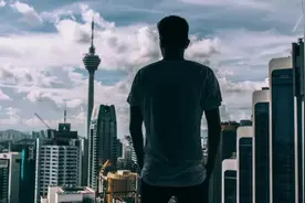 不好女色、不抽烟喝酒的男人，有这四个优势图片