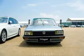 桑塔纳着急了？复古车型正式曝光，迈腾也不香了图片