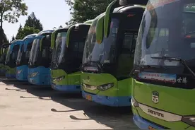 周至县谭家寨至西安水司客运站班车恢复运营。图片