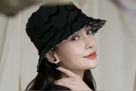 Angelababy杨颖-​​​精彩演绎DIOR迪奥二零二零春夏迷彩系列图片