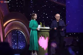 金莎登《新相亲大会》当红娘分享自己的追爱之路图片