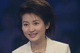“前央视一姐”王小丫近况曝光：一婚嫁老师，二婚嫁豪门成阔太图片