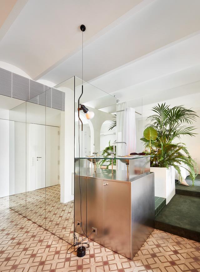 （案例）制约成就有趣的平面分割，系列弧形门公寓