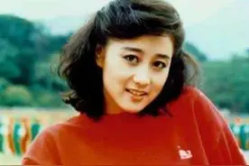 幼年流浪街头，参加试镜被骂“土”，利智成名前的遭遇不敢想象图片