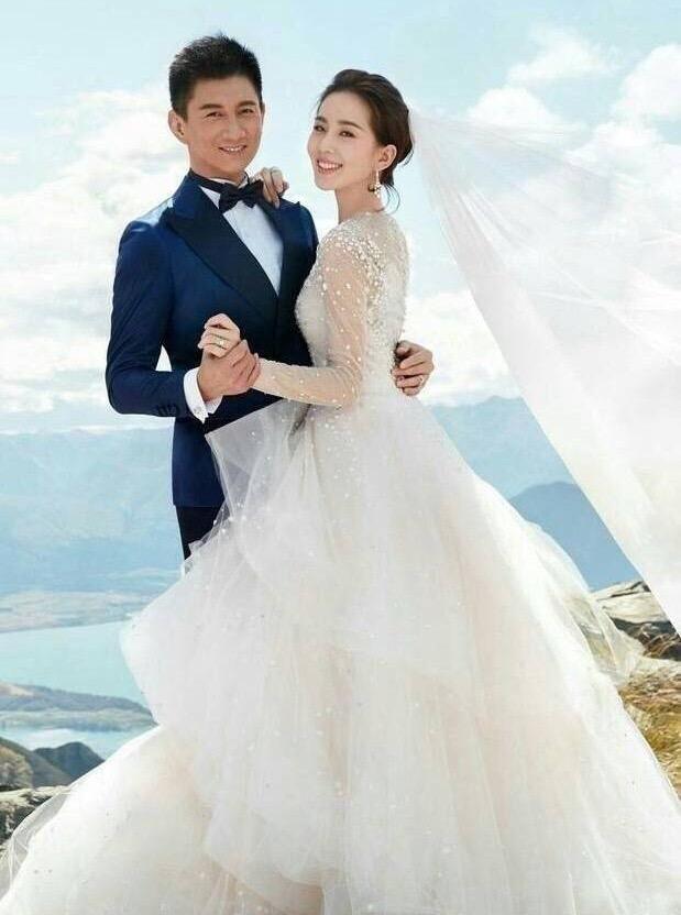 看看十组明星婚纱照,袁泉美若天仙,舒淇有颜任性,你想结婚了吗