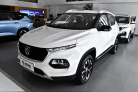 10万以内的代步SUV，带你看宝骏510图片