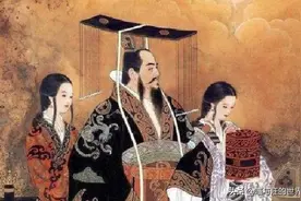 我国唯一的“树抱佛”奇观，千年古树里，竟藏着一个“小孩”图片