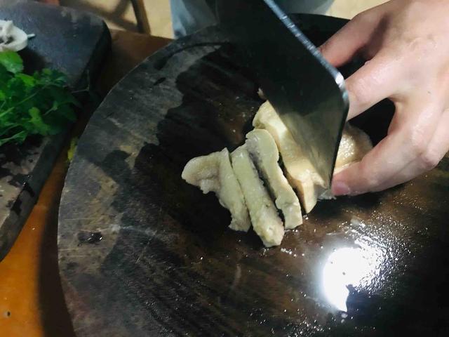 它含20种氨基酸，1周吃两次，钙是鸡蛋8倍，不愁孩子长身体