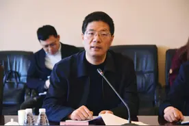 江苏省生态环境厅副厅长陈志鹏一行到沙钢考察图片