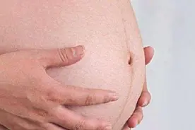 孕妇“肚中线”可以看出怀男宝或女宝？看完科学解释，心里有谱了图片