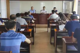 沭阳县公路事业发展中心召开廉政谈心谈话会图片