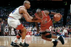 28岁的乔丹得到生涯首冠，那28岁的杜兰特和詹姆斯呢？图片