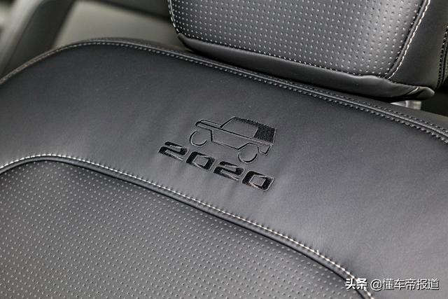 新车 | 售16.99万起 北京BJ40致敬2020版上市