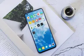 不知道买什么手机？别担心，这三款老旗舰依旧强悍图片