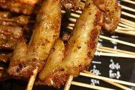 烧烤摊上不该点的5种食材，不懂的人吃得欢，懂的人却从不会点图片