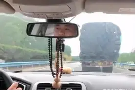 河南一女子高速上遇见开大货车的公公，一声“爸”叫得公公乐开花图片