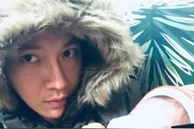 张柏芝前男友何孟怀晒照发文，疑似承认是三胎儿子的生父图片