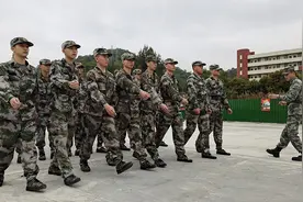 广东省汕头市潮南区：190余名适龄青年开始役前教育训练图片