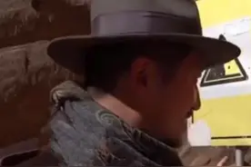 网红博主违规进入丹霞地貌区处理结果：1人被拘3人被批评教育