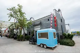 梅州美丽的客家仿古小镇，距离深圳3.5小时车程，有望成为红景区图片