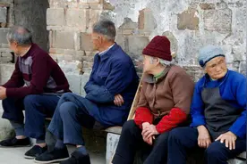 农村俗语“家有滴泪屋，三年一场哭”，啥是滴泪屋？老话还在理吗图片