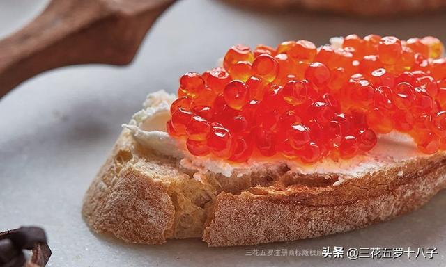 大马哈鱼籽第一次吃有点腥！第二次吃有点咸！随后一直都想吃