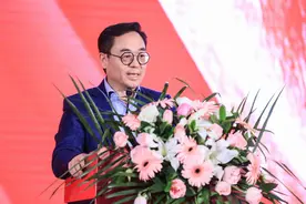 十万起家，曾驰援贾跃亭，这个山东烟台首富，刚获张磊24亿投资图片