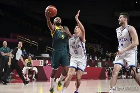 两连胜！世界第一爆发，米尔斯仅16分也赢球，美国男篮输得不冤图片