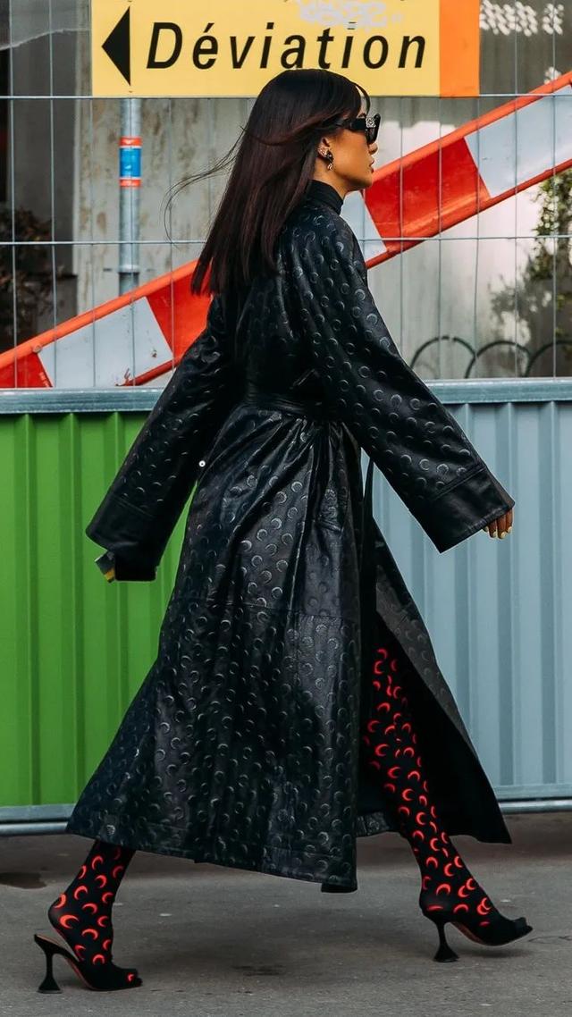 时尚圈的女孩不穿光腿神器穿什么？