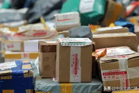 过半电商快件年底前不再二次包装图片