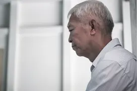 吃香蕉好处多还是坏处多，真能降血压？4个问题先了解再吃也不迟图片